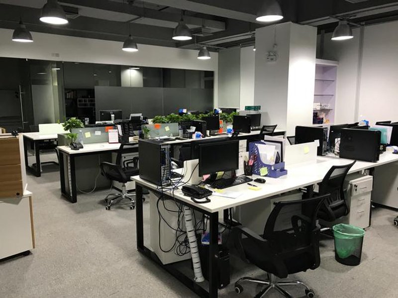 拥抱数字化转型——打造未来的商业生态